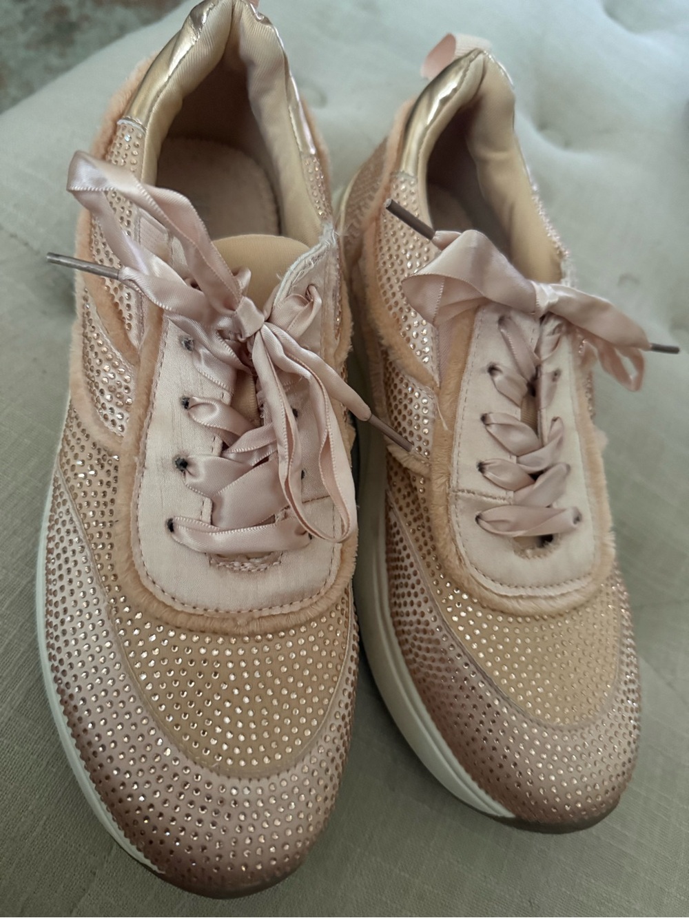 Women's Blush Pink Rhinestone Casual Sneakers - Fashionable Comfort